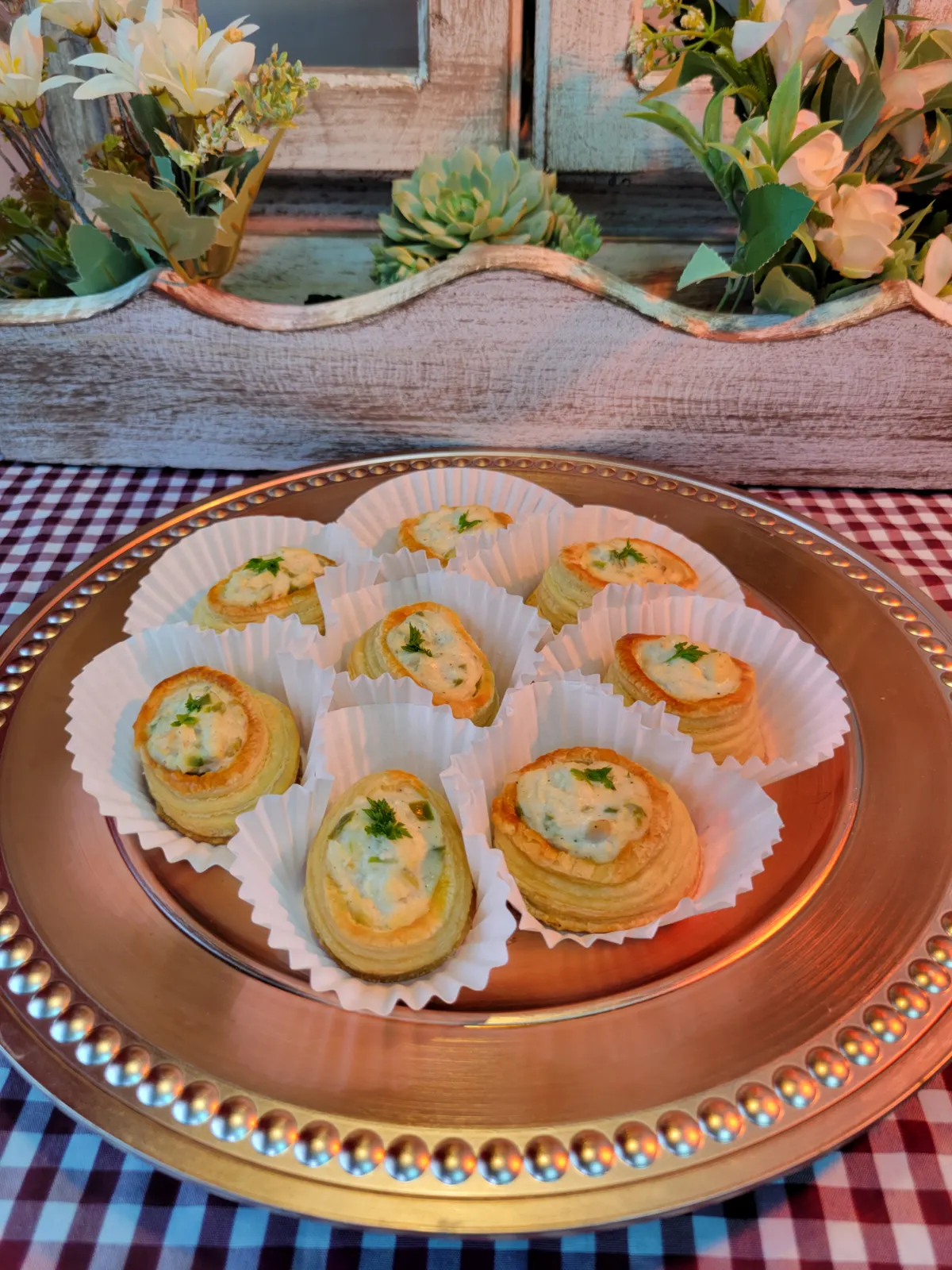 Volovanes de Pollo - 25 Unidades - Imagen 1