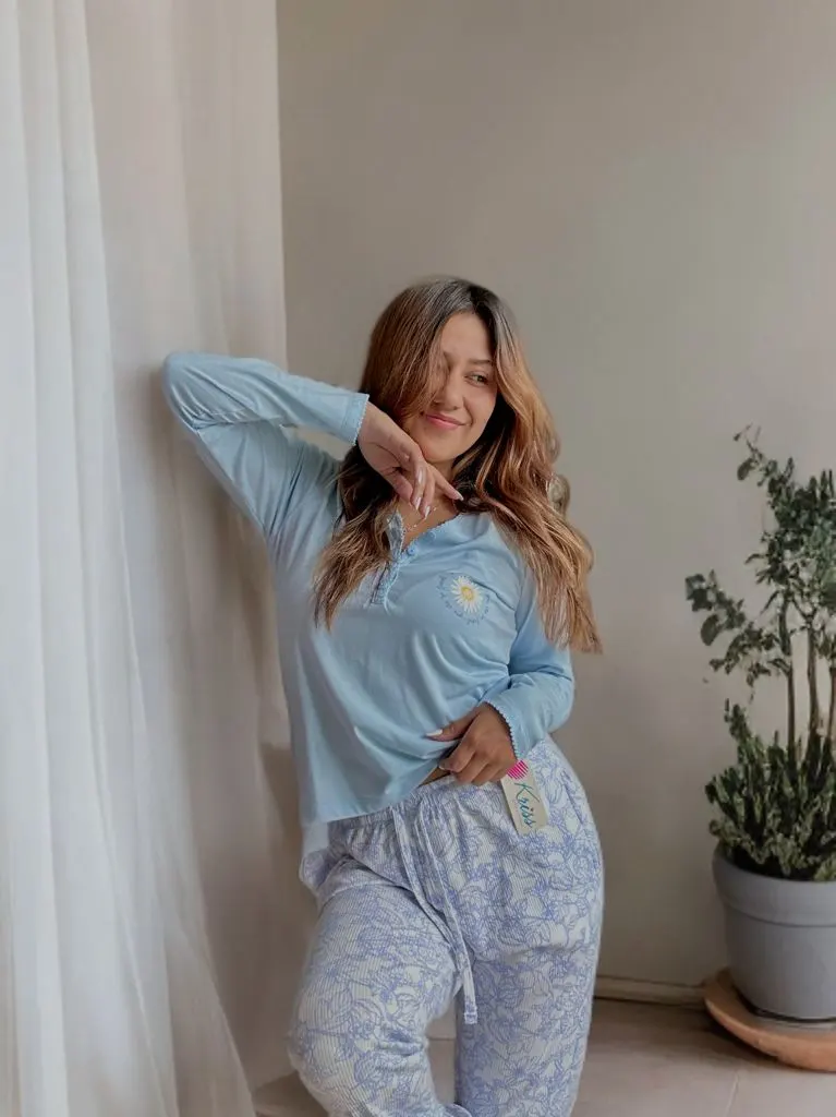 Pijama Dama – Conjunto Buzo + Pantalón Verde Pastel - Imagen 1